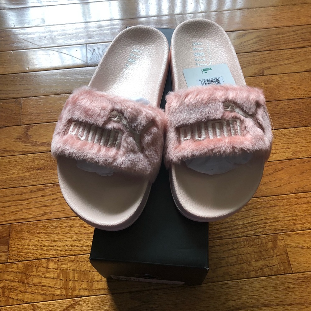 NWT Fenty Puma Fur Slides
